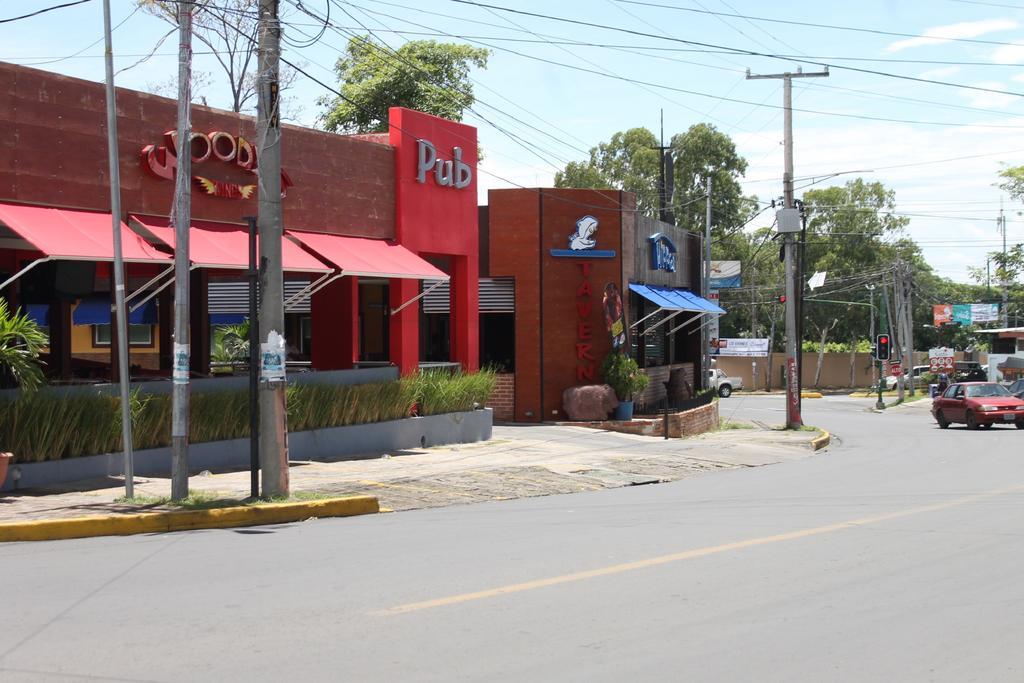 Hotel Aloha Managua Exterior photo