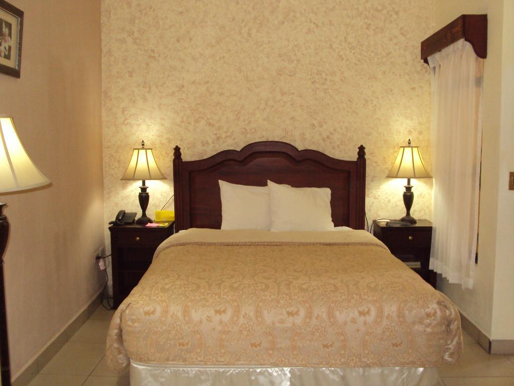 Hotel Aloha Managua Room photo